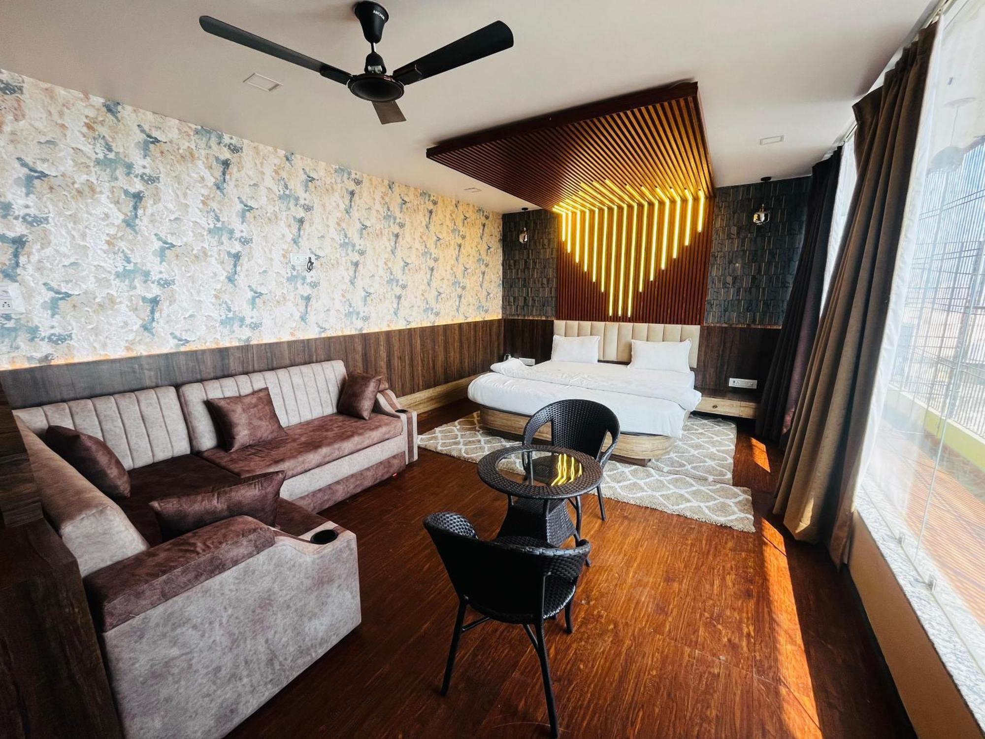 Ks Paying Guest House Waranasi Zewnętrze zdjęcie