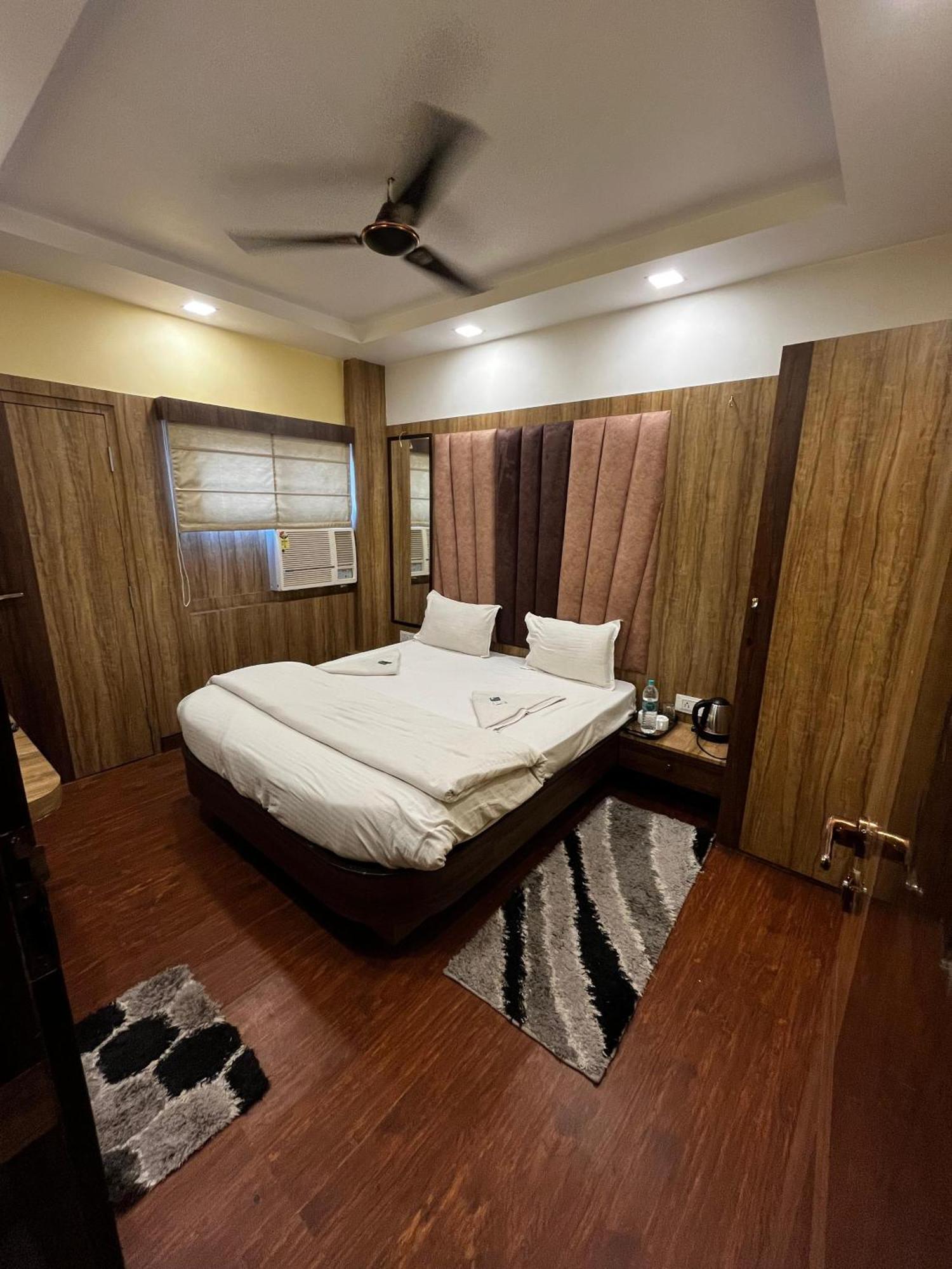 Ks Paying Guest House Waranasi Zewnętrze zdjęcie